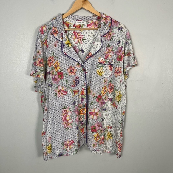 Johnny was two piece short and button up pajama set geometric floral size XXL - Picture 2 of 9